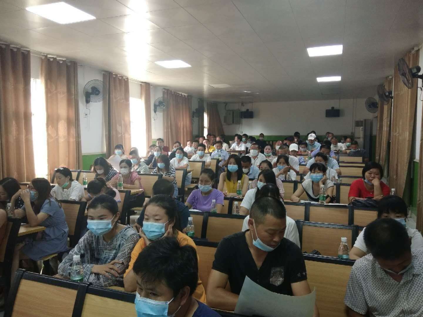 中国纪录|湖北阳新白沙镇：筑牢校车安全第一确保学生平安幸福