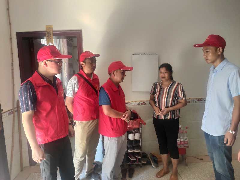 3|报道追踪：湖北阳新青年志愿者到白沙镇高椅村石教强家献爱心