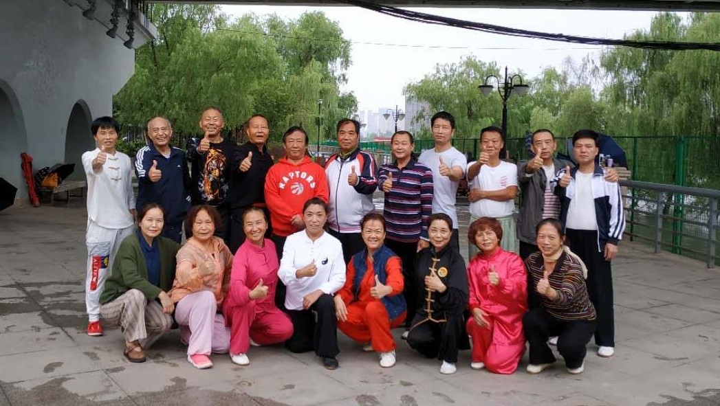 中国纪录|武汉市武协副会长周文指导武汉和汉川两地拳友《武术春晚》海选交流