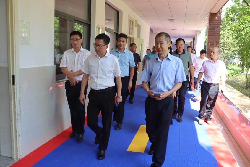 中国纪录|湖北阳新县富川小学：特殊的一次督导检查开学筹备工作