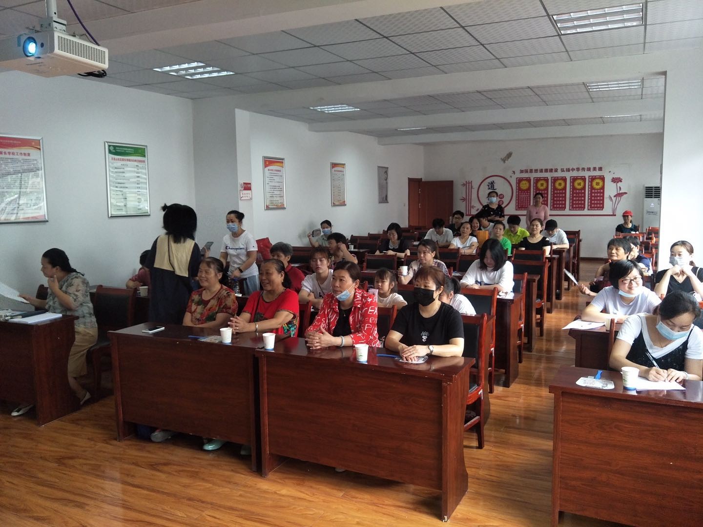 中国纪录|湖北黄石八泉街道：筑牢疫情“心”防线 科学共建和谐幸福城