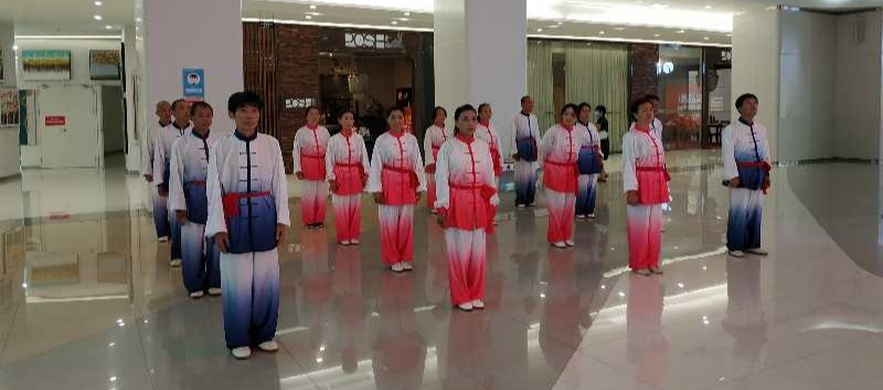 武术春晚|全国《武术春晚》剧组一行来武汉对知音洪门团队的节目进行审定