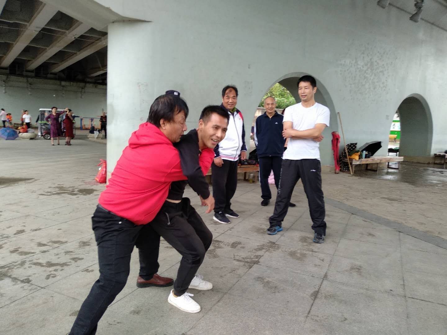 中国纪录|武汉市武协副会长周文指导武汉和汉川两地拳友《武术春晚》海选交流