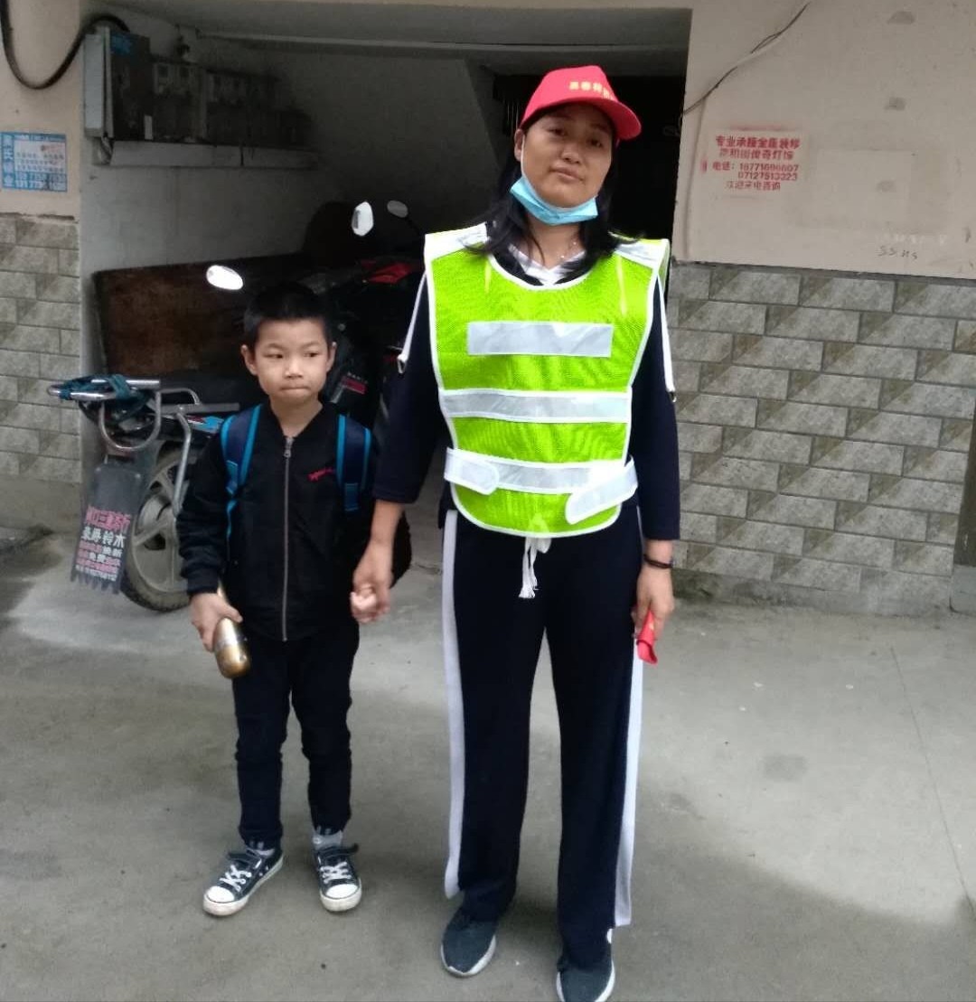 大悟|湖北大悟县河口镇小学做到"让孩子安全回家”