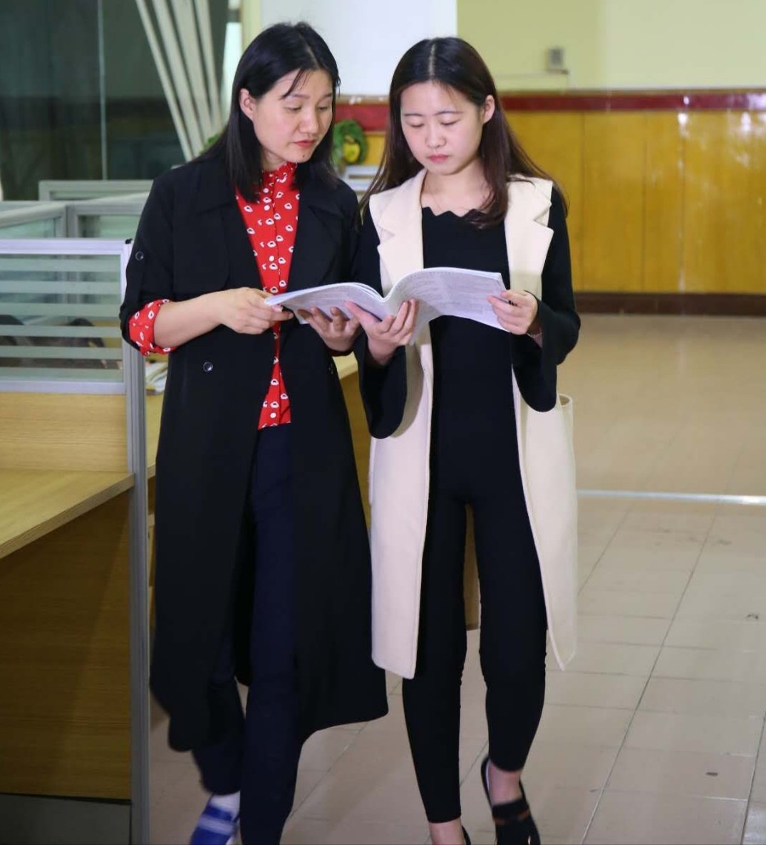 学校|湖北黄石新启点学校张亚辉：破茧成蝶，为孩子大学梦铺路架桥