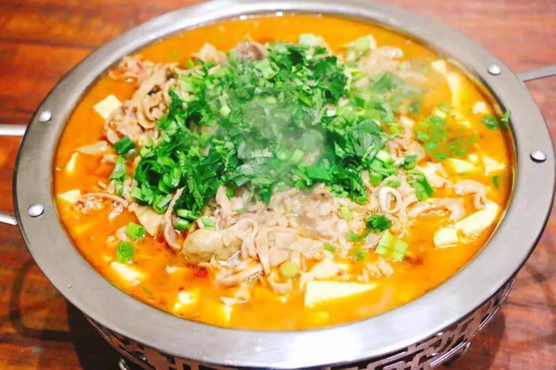 推荐|全国酒店行业新闻网《酒店新闻网》推荐：“宫廷贡菜”——罗山大肠汤